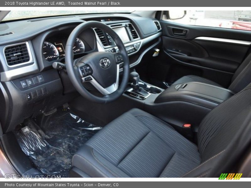 Toasted Walnut Pearl / Black 2018 Toyota Highlander LE AWD