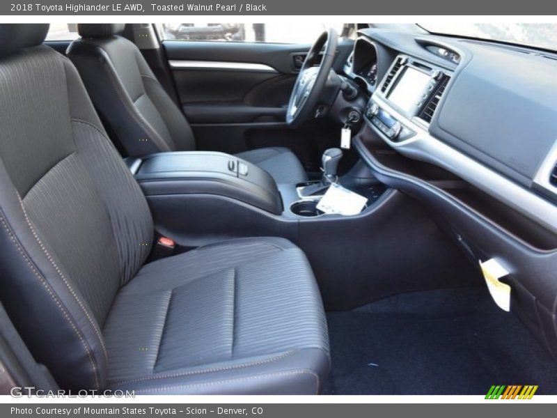 Toasted Walnut Pearl / Black 2018 Toyota Highlander LE AWD