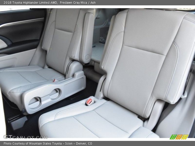 Predawn Gray Mica / Ash 2018 Toyota Highlander Limited AWD