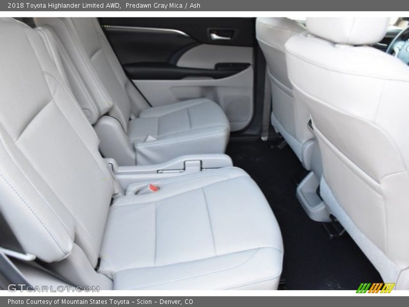 Predawn Gray Mica / Ash 2018 Toyota Highlander Limited AWD