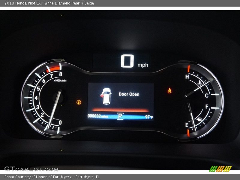 White Diamond Pearl / Beige 2018 Honda Pilot EX