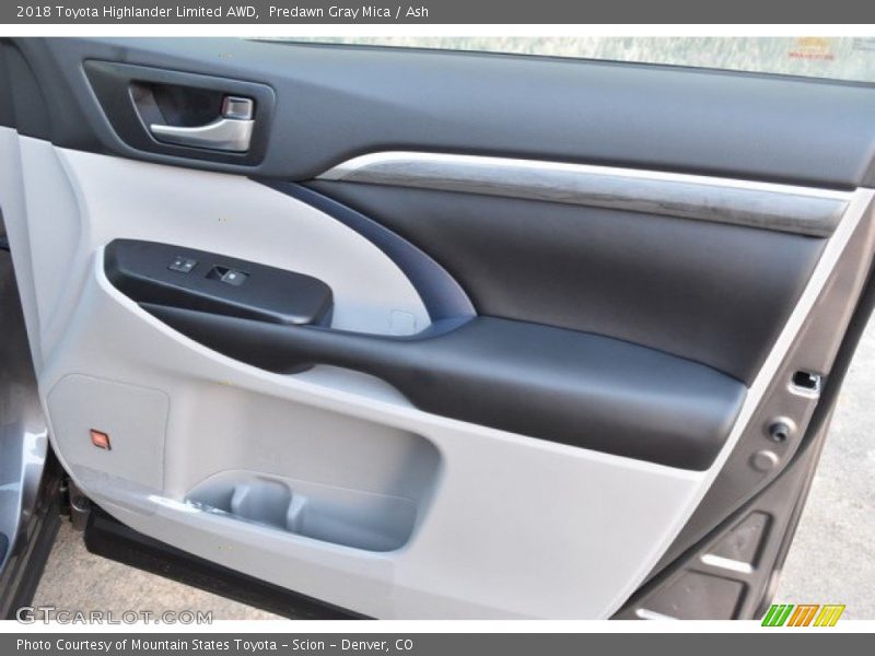 Predawn Gray Mica / Ash 2018 Toyota Highlander Limited AWD
