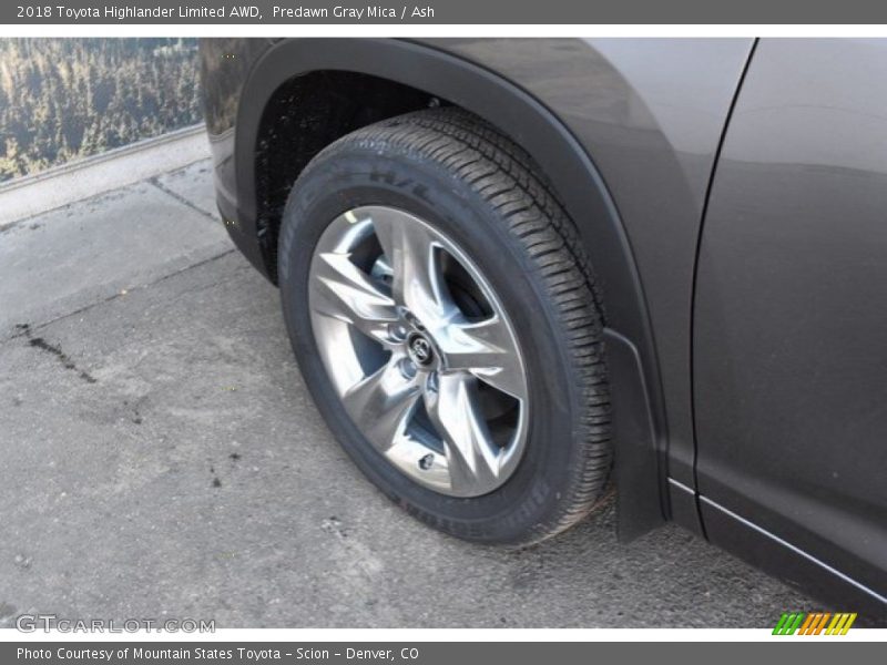 Predawn Gray Mica / Ash 2018 Toyota Highlander Limited AWD