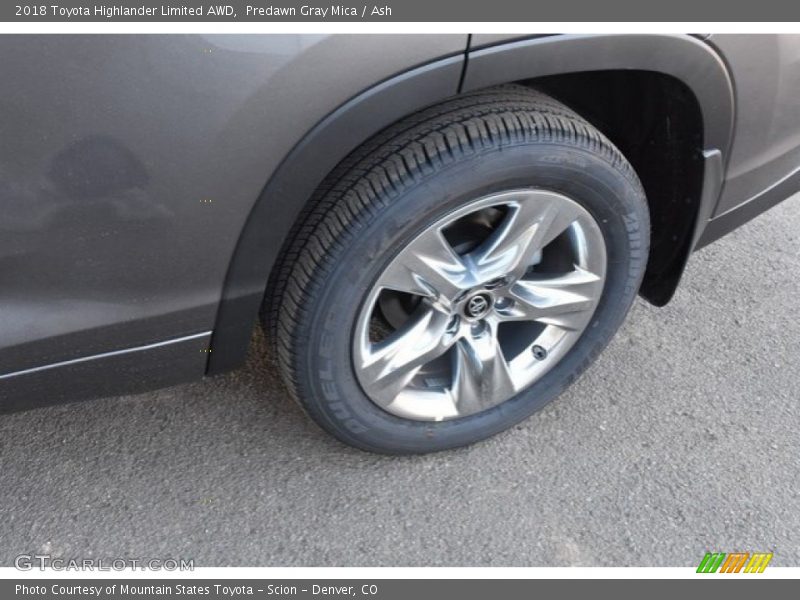 Predawn Gray Mica / Ash 2018 Toyota Highlander Limited AWD