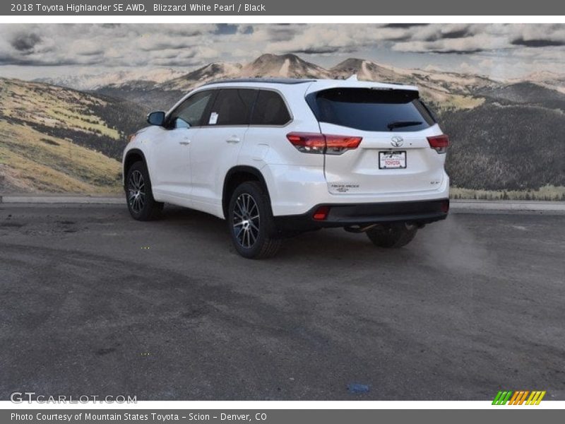 Blizzard White Pearl / Black 2018 Toyota Highlander SE AWD