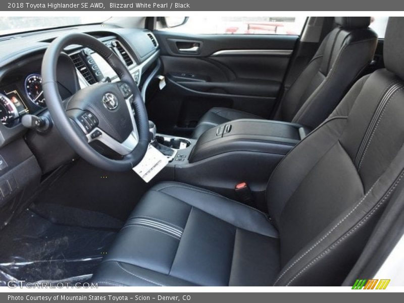 Blizzard White Pearl / Black 2018 Toyota Highlander SE AWD
