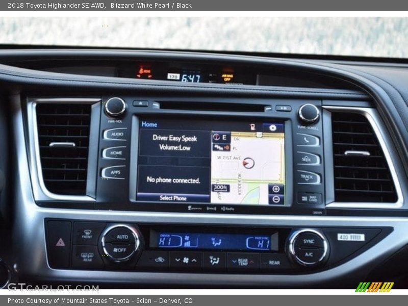 Blizzard White Pearl / Black 2018 Toyota Highlander SE AWD