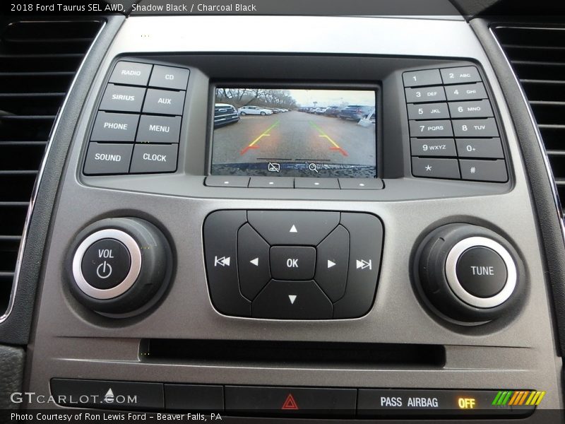 Shadow Black / Charcoal Black 2018 Ford Taurus SEL AWD