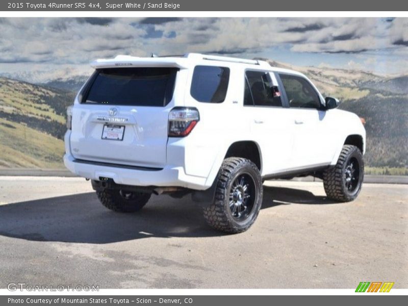 Super White / Sand Beige 2015 Toyota 4Runner SR5 4x4
