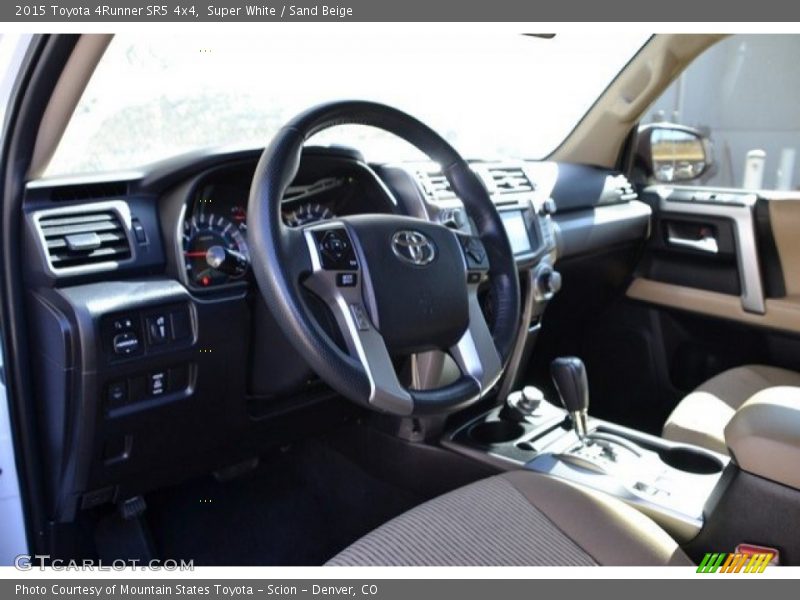 Super White / Sand Beige 2015 Toyota 4Runner SR5 4x4