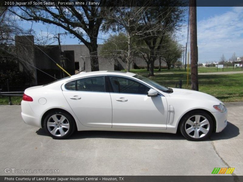 Porcelain White / Barley 2010 Jaguar XF Sport Sedan