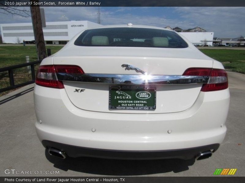 Porcelain White / Barley 2010 Jaguar XF Sport Sedan