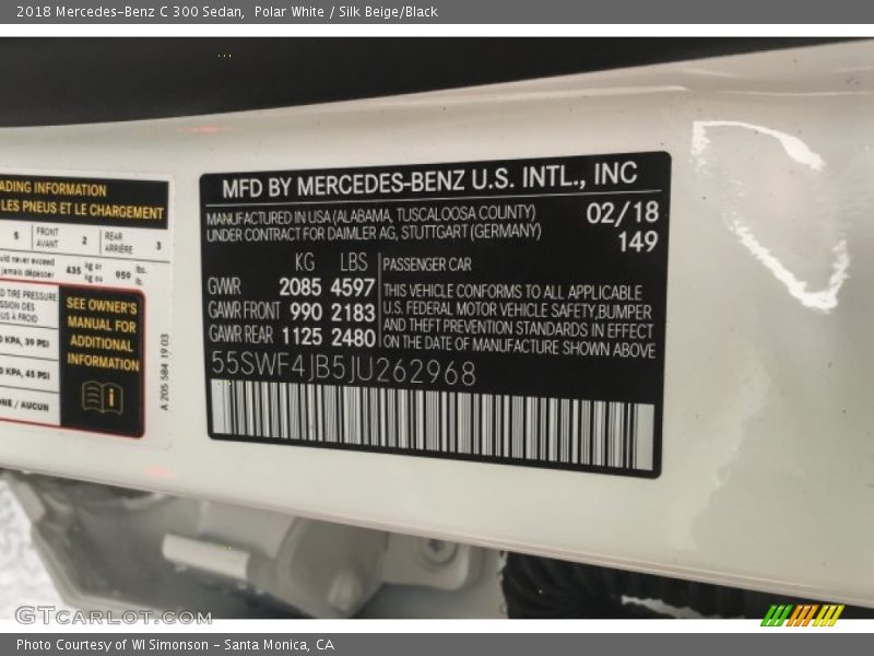 Polar White / Silk Beige/Black 2018 Mercedes-Benz C 300 Sedan