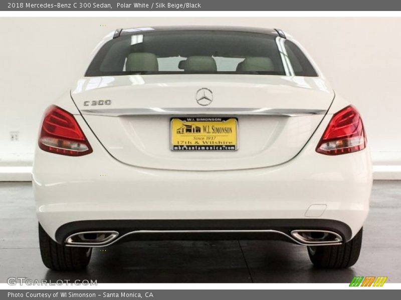 Polar White / Silk Beige/Black 2018 Mercedes-Benz C 300 Sedan