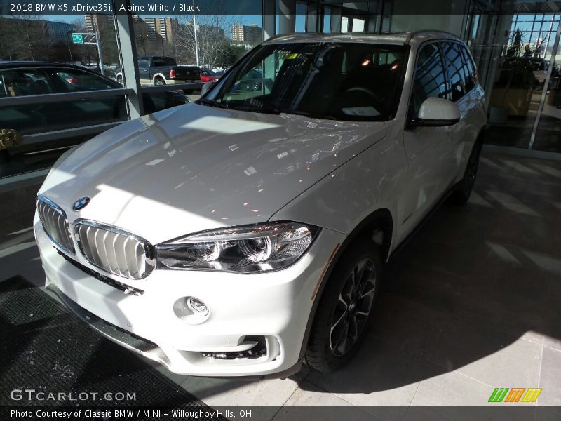 Alpine White / Black 2018 BMW X5 xDrive35i