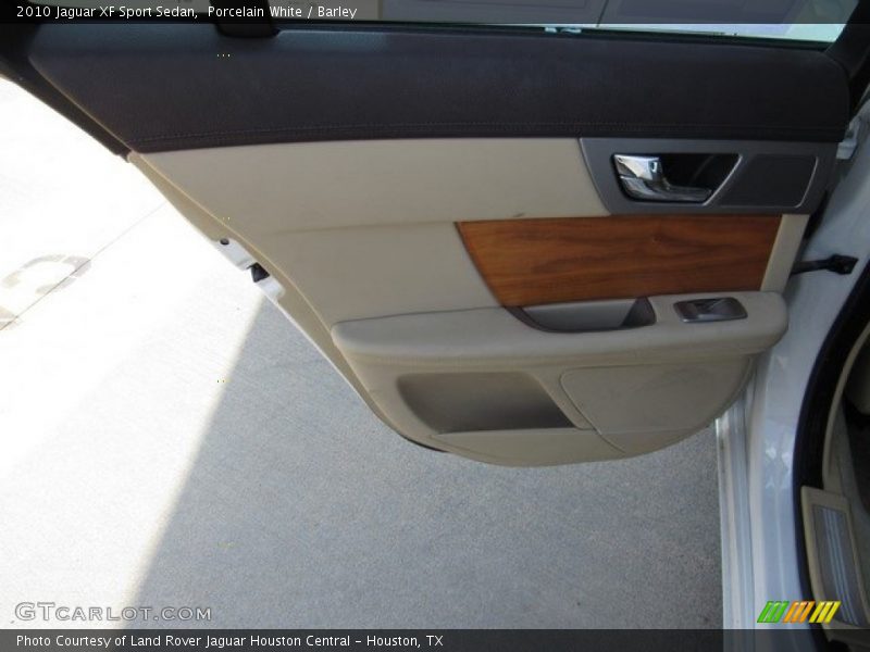 Porcelain White / Barley 2010 Jaguar XF Sport Sedan
