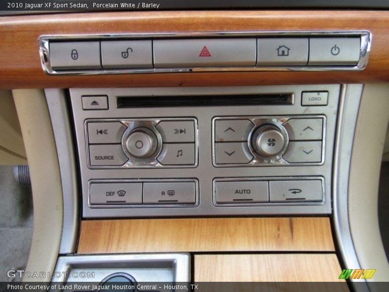 Porcelain White / Barley 2010 Jaguar XF Sport Sedan