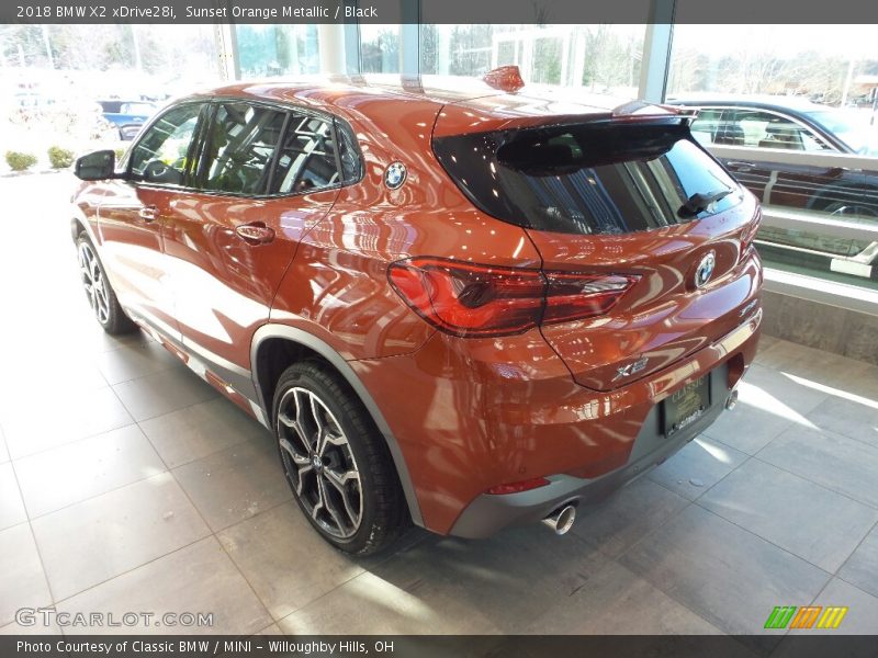 Sunset Orange Metallic / Black 2018 BMW X2 xDrive28i