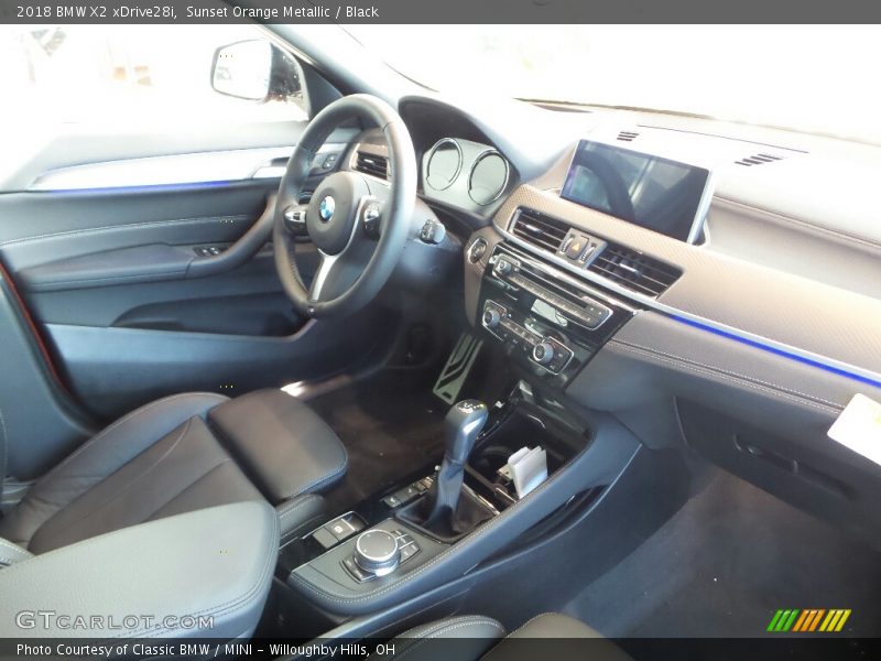 Sunset Orange Metallic / Black 2018 BMW X2 xDrive28i