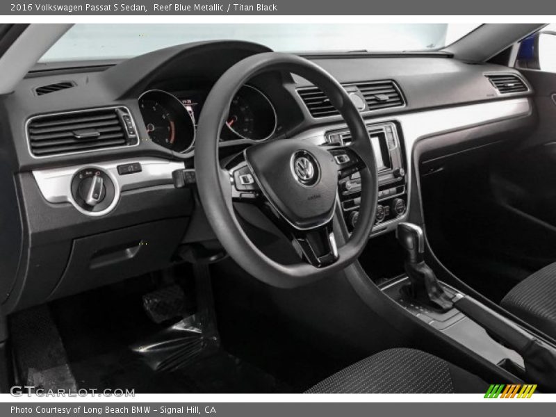Reef Blue Metallic / Titan Black 2016 Volkswagen Passat S Sedan