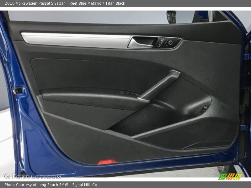 Reef Blue Metallic / Titan Black 2016 Volkswagen Passat S Sedan