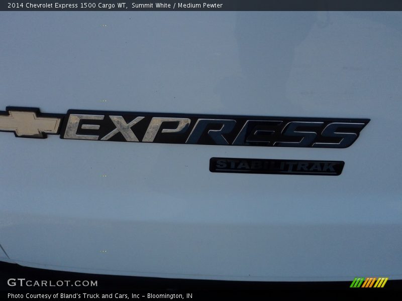 Summit White / Medium Pewter 2014 Chevrolet Express 1500 Cargo WT