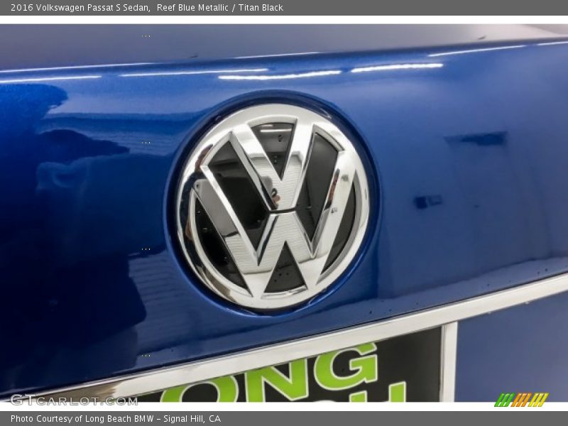 Reef Blue Metallic / Titan Black 2016 Volkswagen Passat S Sedan