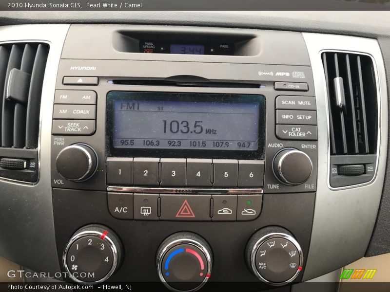 Pearl White / Camel 2010 Hyundai Sonata GLS