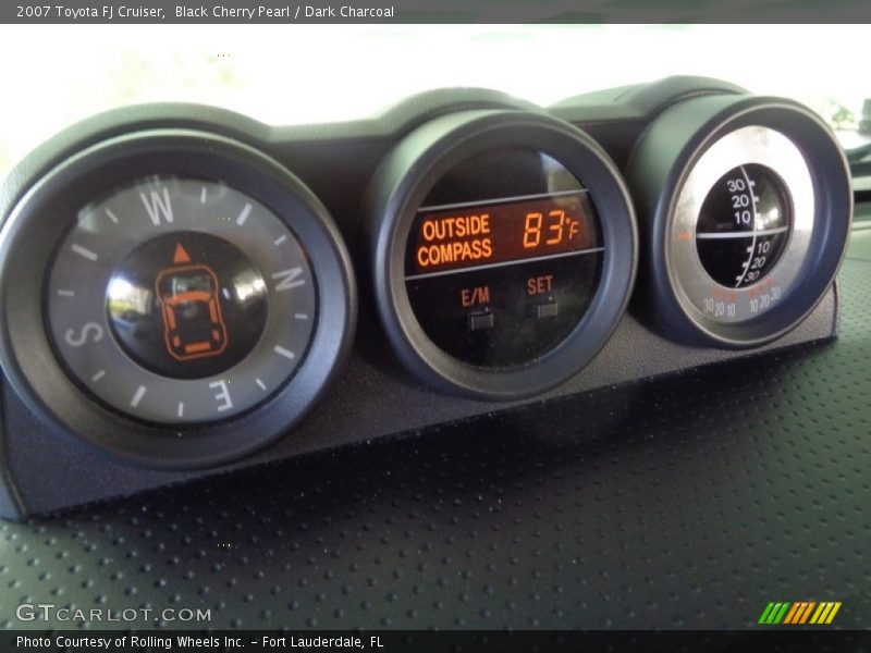 Black Cherry Pearl / Dark Charcoal 2007 Toyota FJ Cruiser