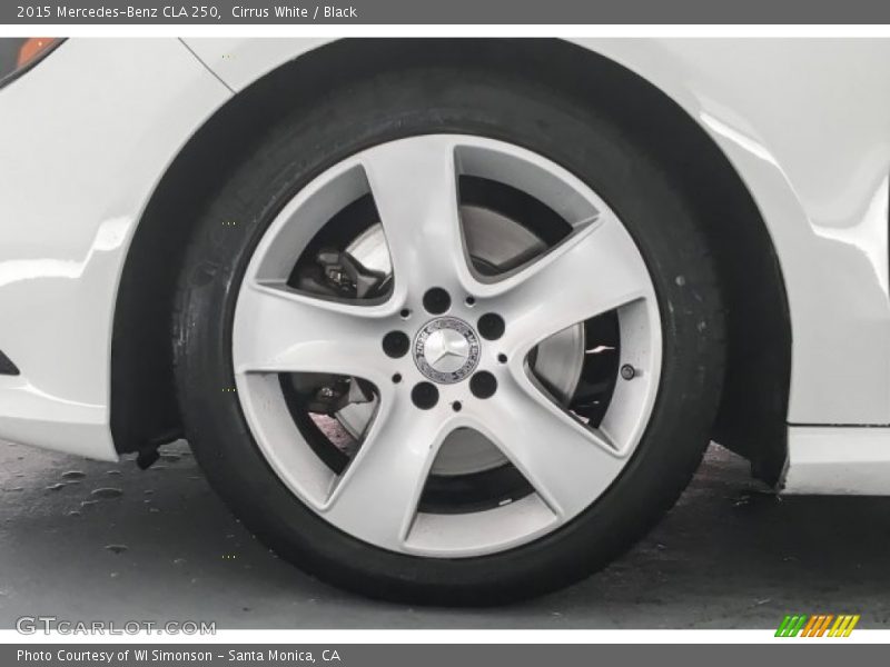 Cirrus White / Black 2015 Mercedes-Benz CLA 250