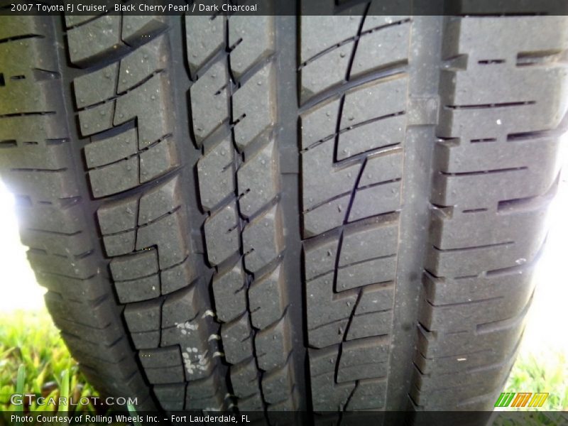 Black Cherry Pearl / Dark Charcoal 2007 Toyota FJ Cruiser