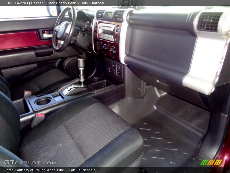Black Cherry Pearl / Dark Charcoal 2007 Toyota FJ Cruiser