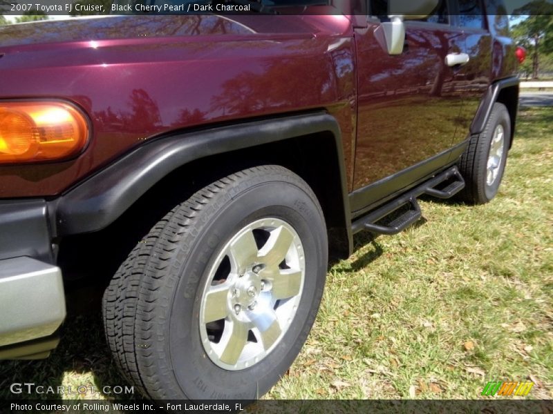 Black Cherry Pearl / Dark Charcoal 2007 Toyota FJ Cruiser