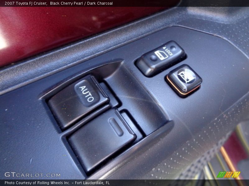 Black Cherry Pearl / Dark Charcoal 2007 Toyota FJ Cruiser