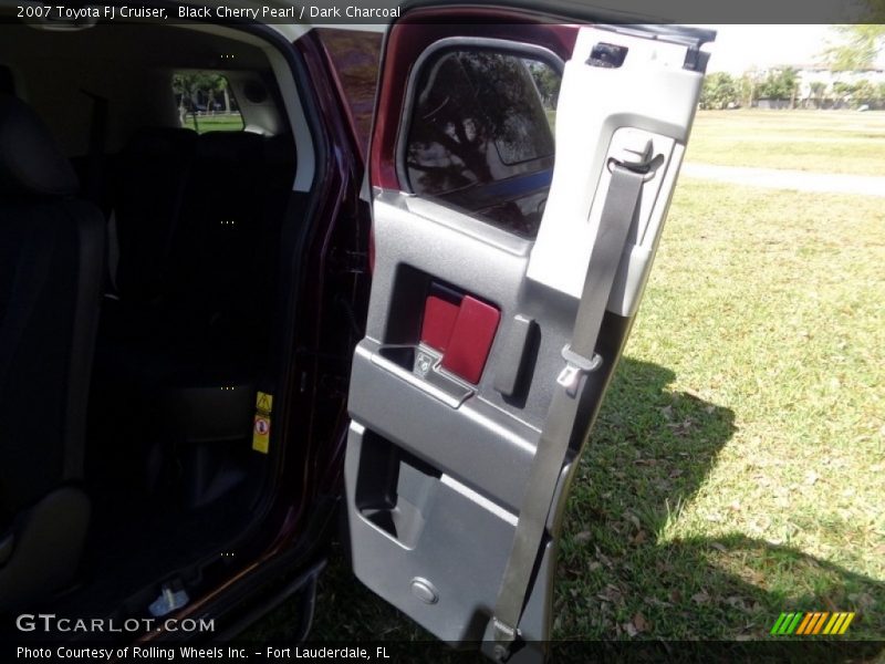 Black Cherry Pearl / Dark Charcoal 2007 Toyota FJ Cruiser