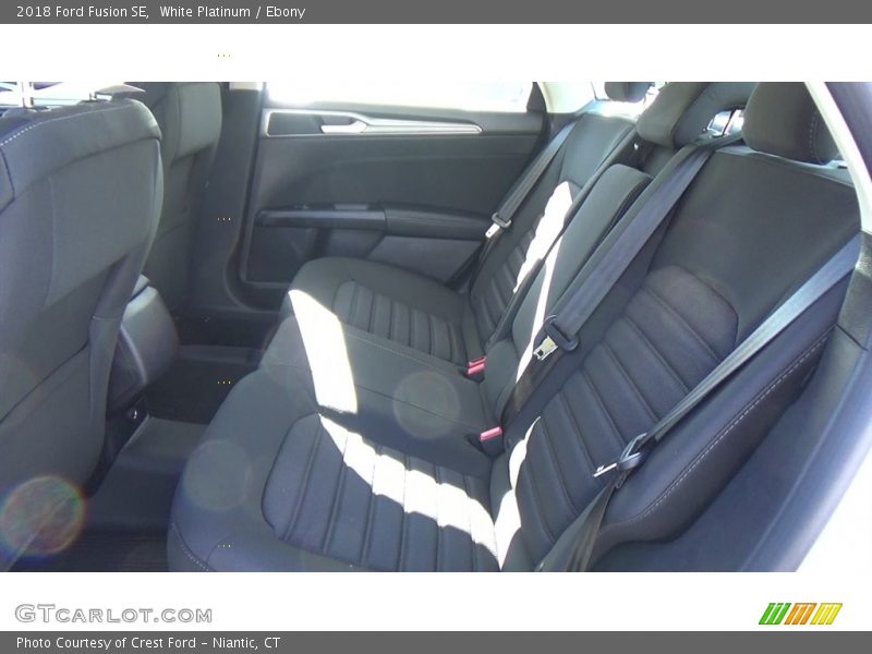 White Platinum / Ebony 2018 Ford Fusion SE