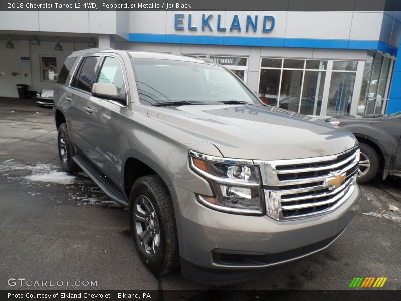 Pepperdust Metallic / Jet Black 2018 Chevrolet Tahoe LS 4WD