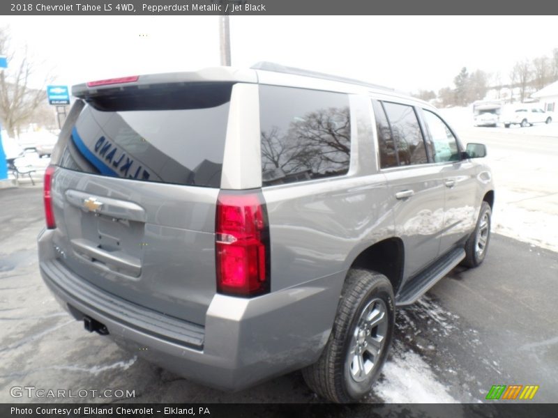 Pepperdust Metallic / Jet Black 2018 Chevrolet Tahoe LS 4WD