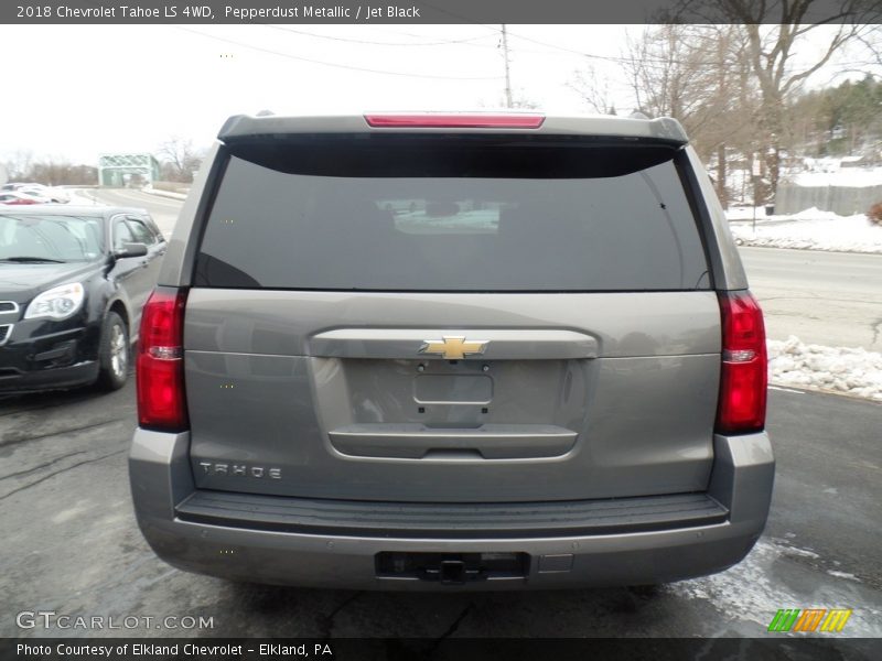 Pepperdust Metallic / Jet Black 2018 Chevrolet Tahoe LS 4WD