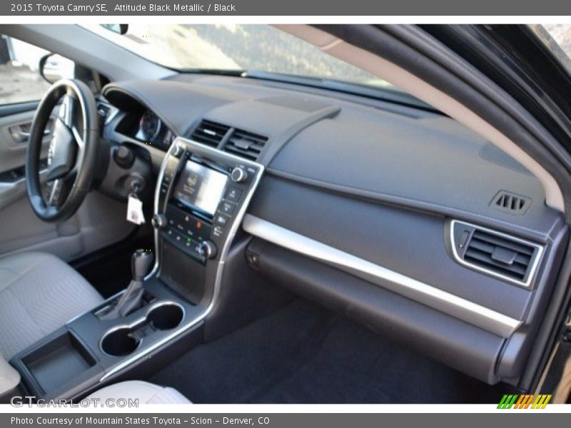 Attitude Black Metallic / Black 2015 Toyota Camry SE