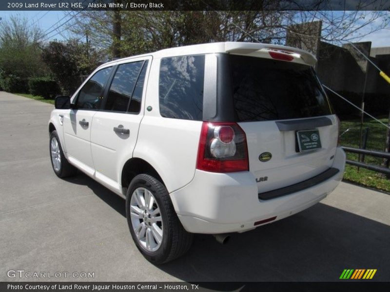 Alaska White / Ebony Black 2009 Land Rover LR2 HSE