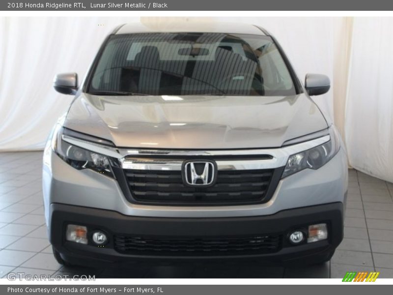 Lunar Silver Metallic / Black 2018 Honda Ridgeline RTL