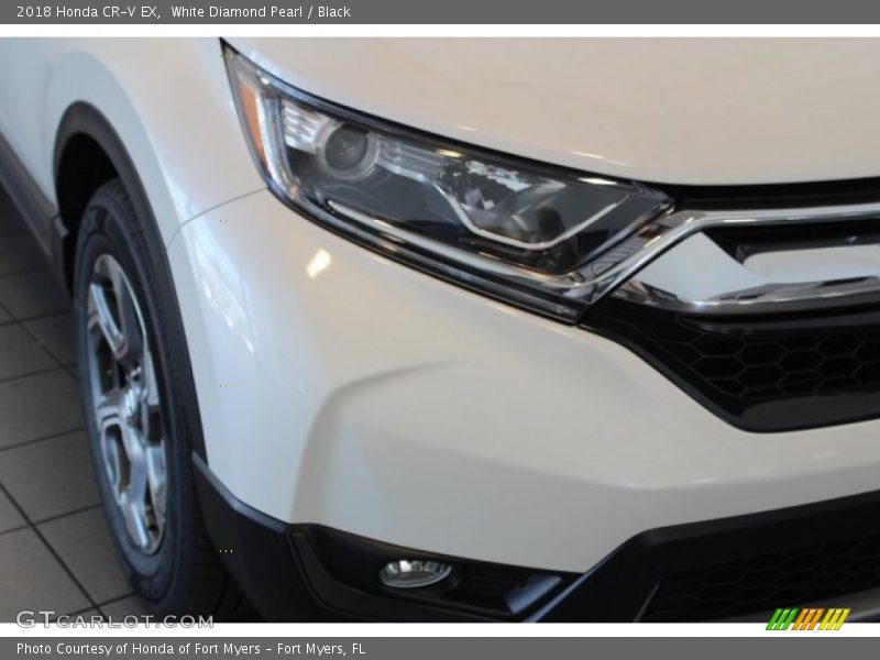 White Diamond Pearl / Black 2018 Honda CR-V EX