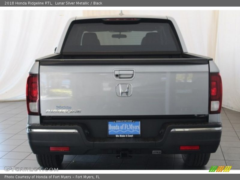 Lunar Silver Metallic / Black 2018 Honda Ridgeline RTL