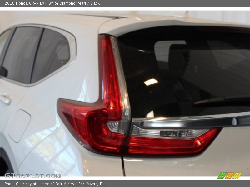 White Diamond Pearl / Black 2018 Honda CR-V EX