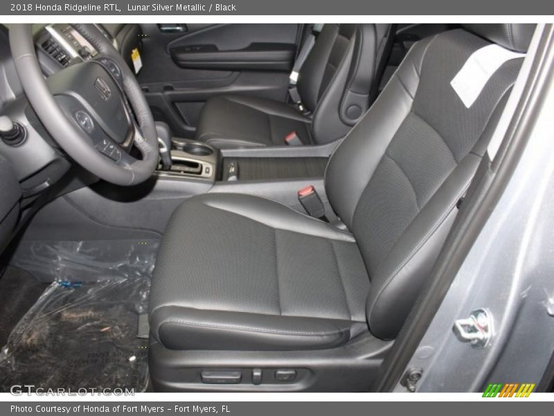 Lunar Silver Metallic / Black 2018 Honda Ridgeline RTL