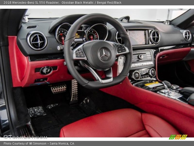 Obsidian Black Metallic / Bengal Red/Black 2018 Mercedes-Benz SL 550 Roadster