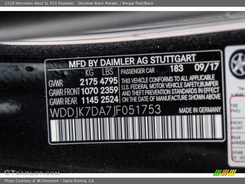 Obsidian Black Metallic / Bengal Red/Black 2018 Mercedes-Benz SL 550 Roadster