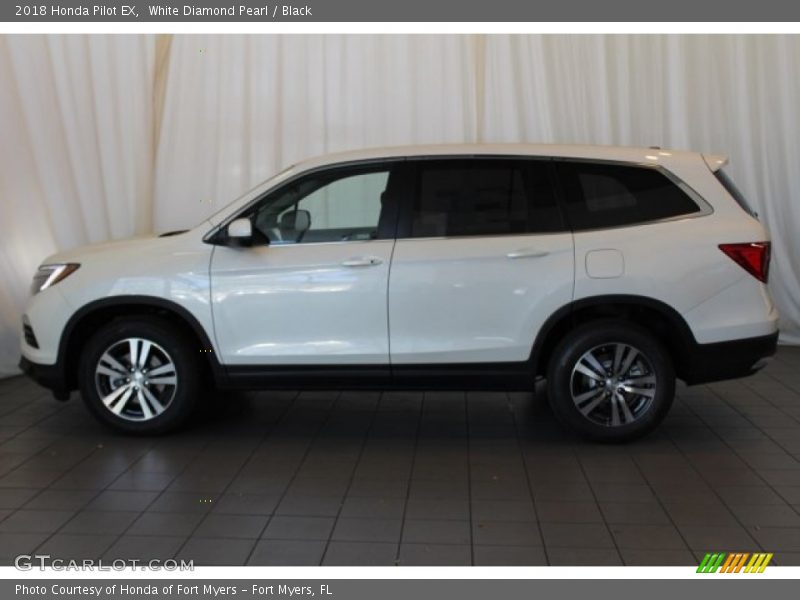 White Diamond Pearl / Black 2018 Honda Pilot EX