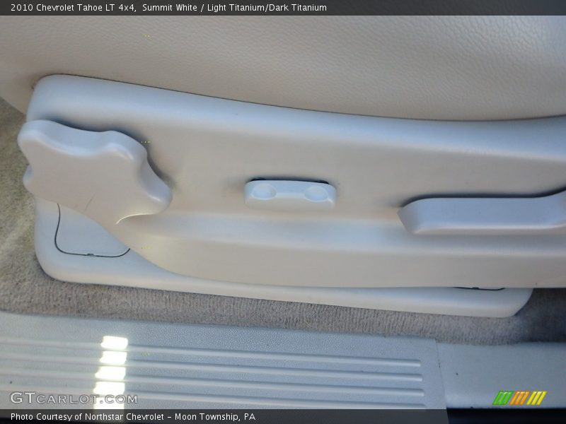 Summit White / Light Titanium/Dark Titanium 2010 Chevrolet Tahoe LT 4x4